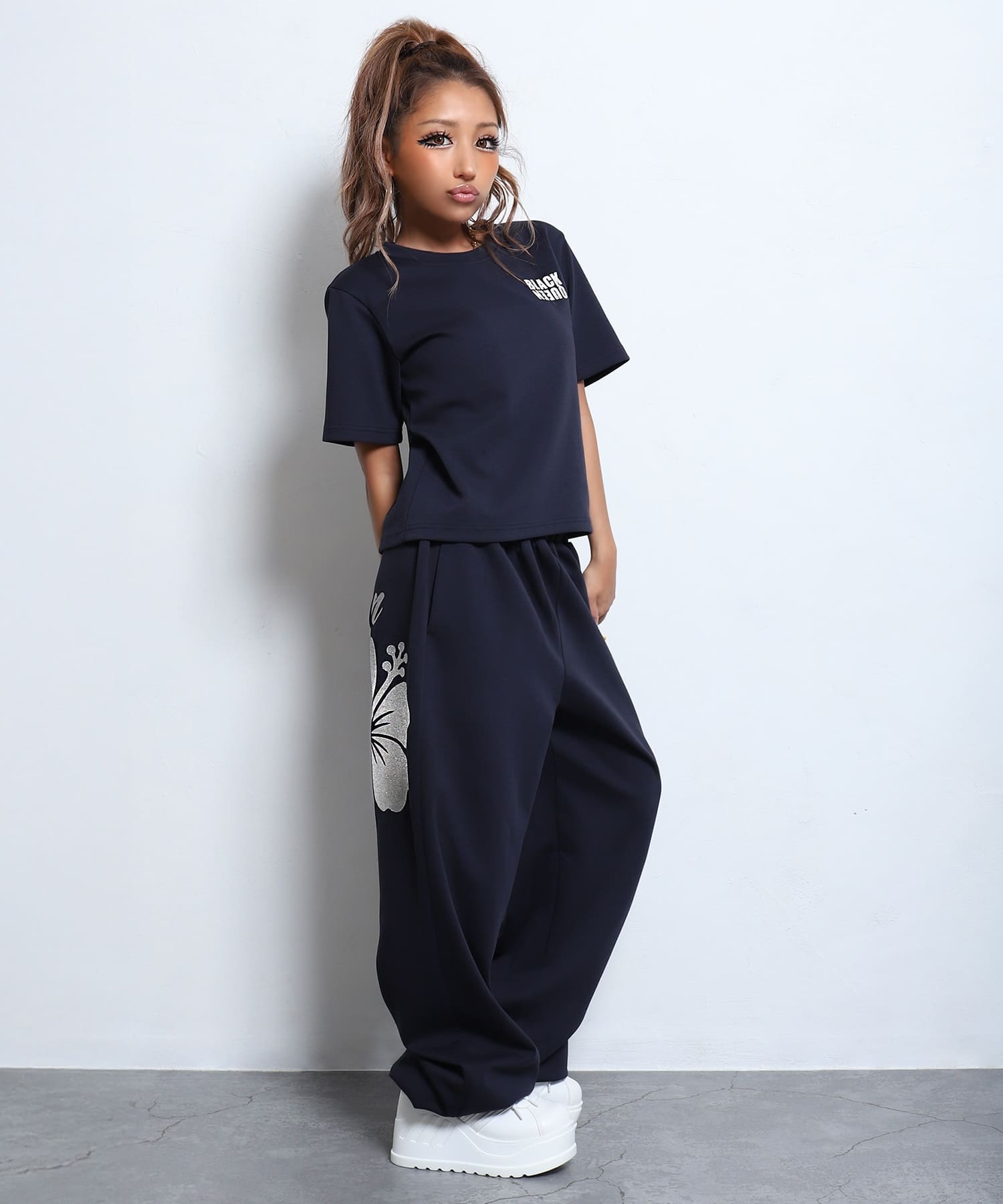 ラメロゴ入りセットアップ | レディースギャルファッション通販