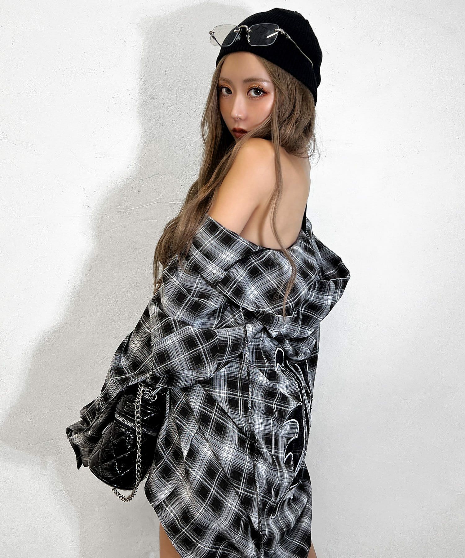 000000003363-06.jpg?size=l&w=