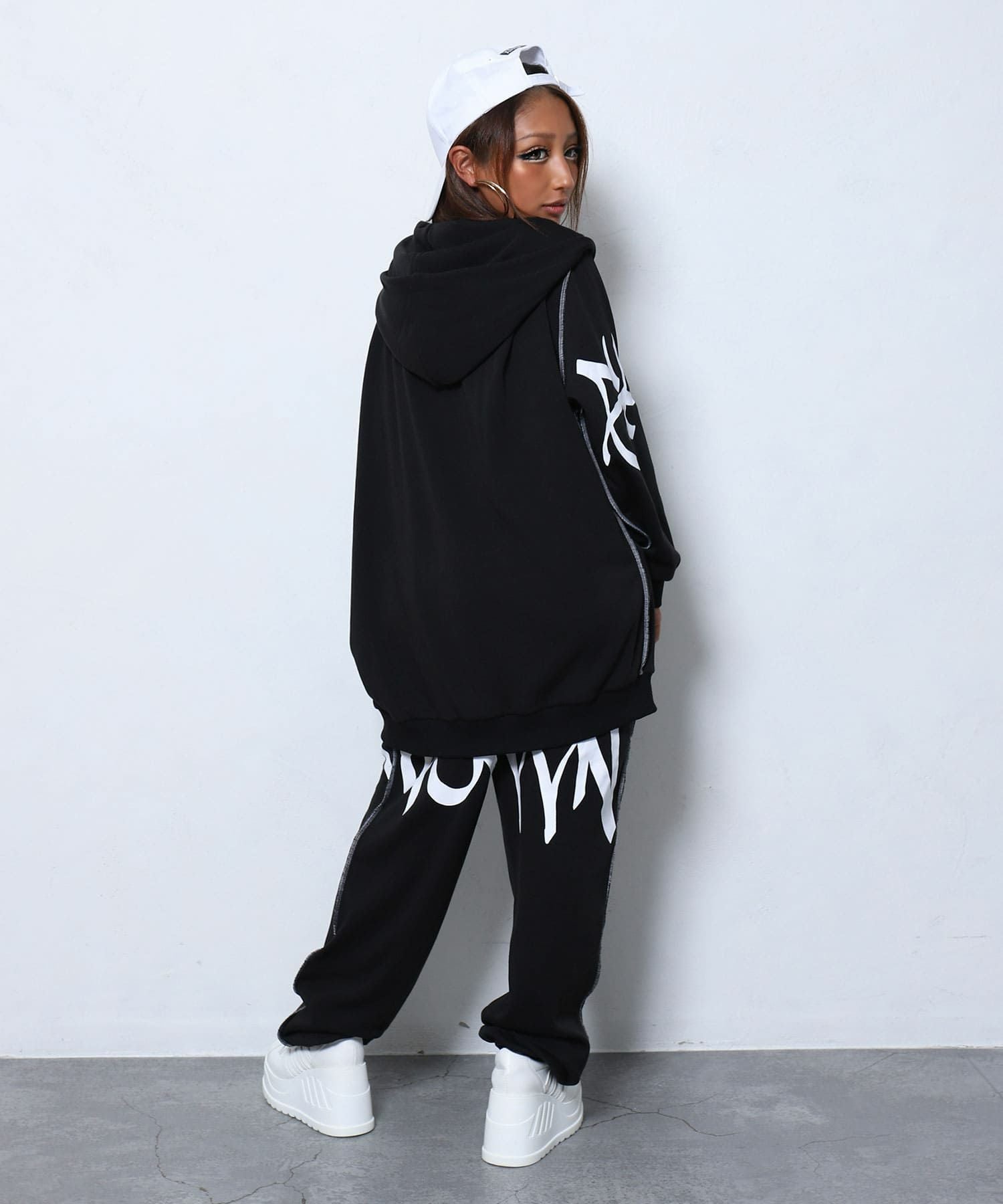 グラフィティロゴセットアップ | レディースギャルファッション通販