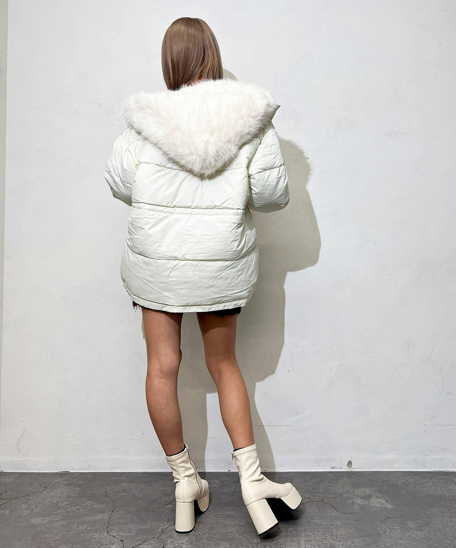 ファーフード付きボリュームダウン | レディースギャルファッション