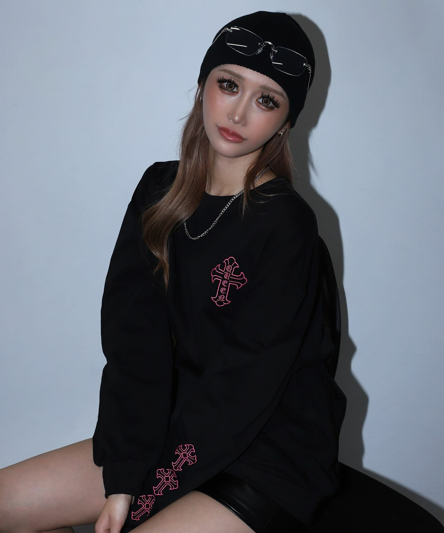 クロス刺繍トレーナー | レディースギャルファッション通販BLACKQUEEN
