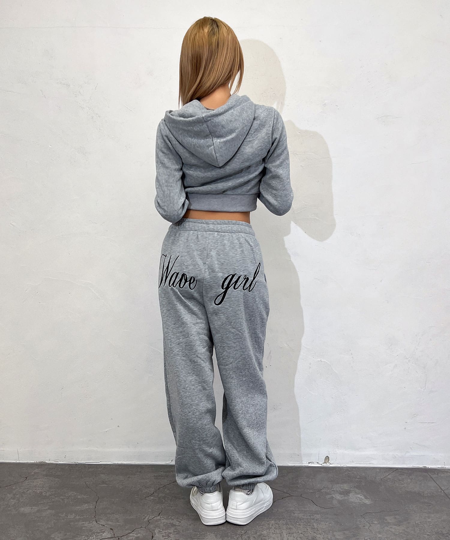 刺繍ロゴスウェットセットアップ | レディースギャルファッション通販