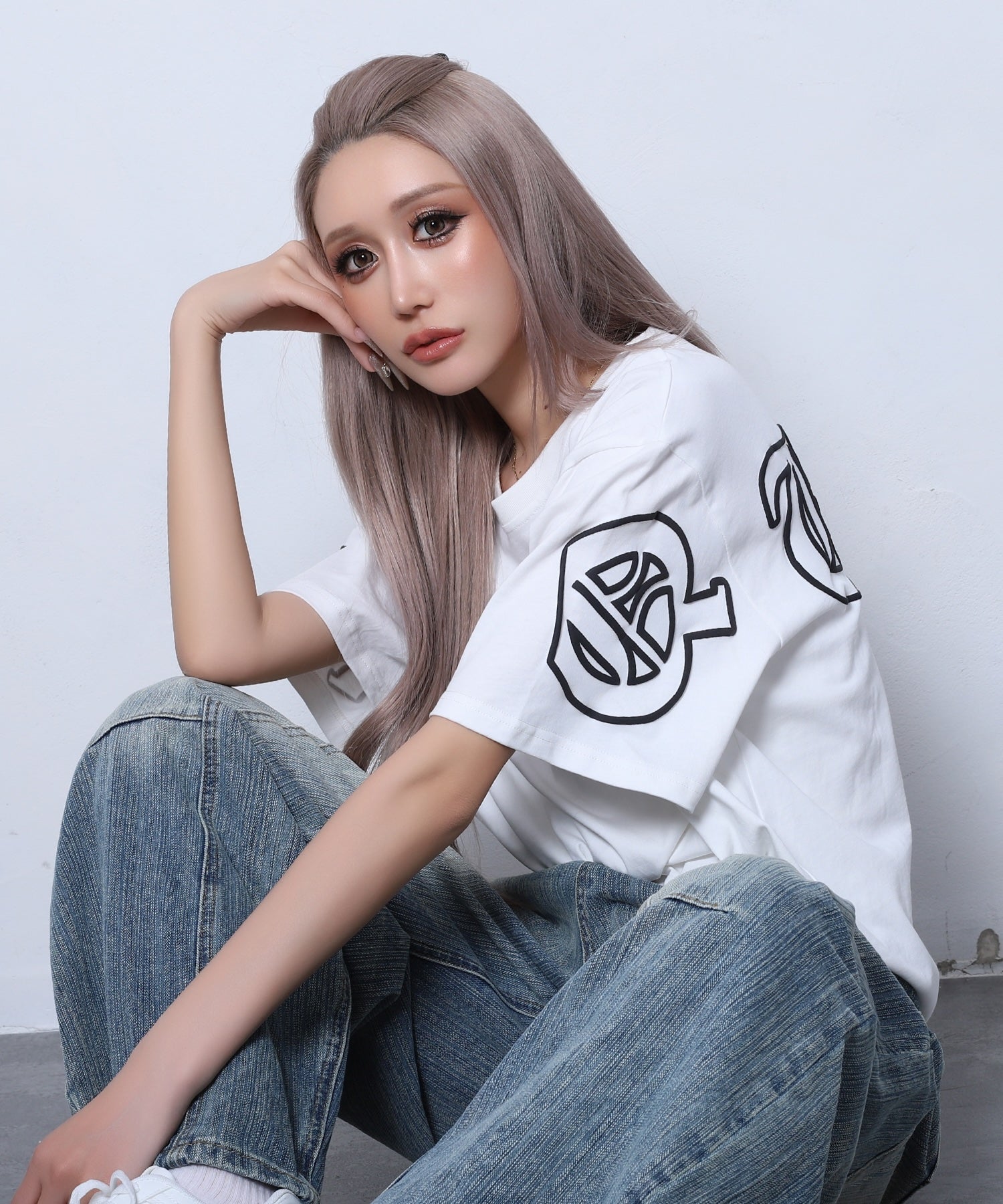ネオン発泡ロゴビッグT | レディースギャルファッション通販BLACKQUEEN