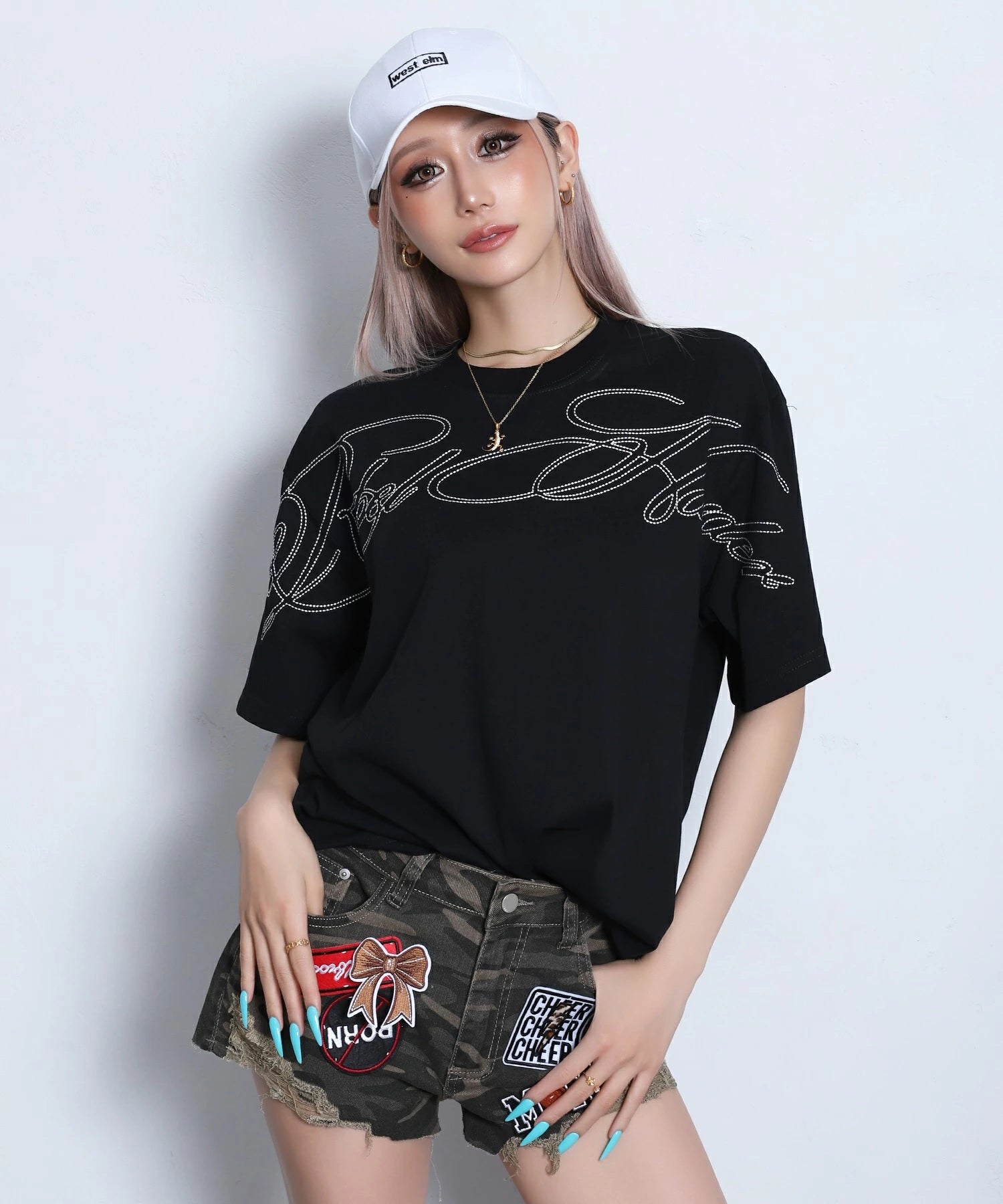 刺繍ロゴTシャツ | レディースギャルファッション通販BLACKQUEEN