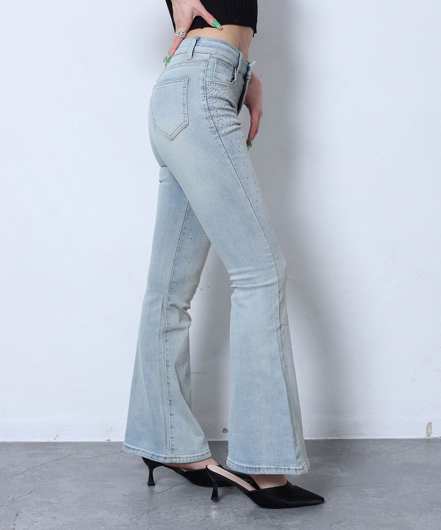 Flared denim with stones