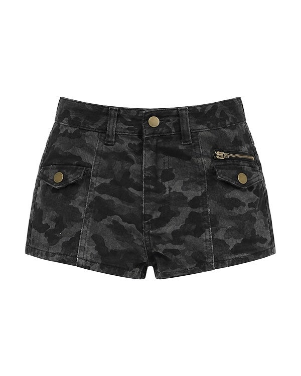 Camouflage shorts with zip