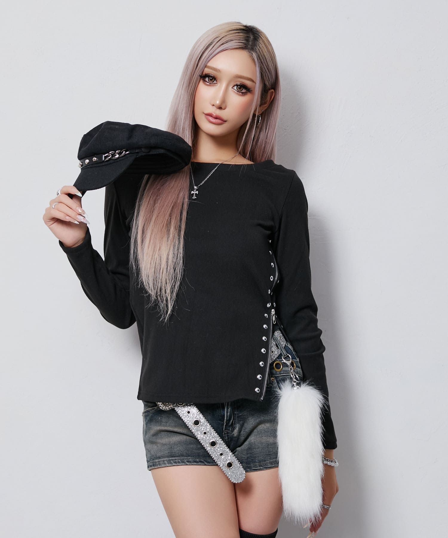 サイドZIP付きニットトップス | レディースギャルファッション通販