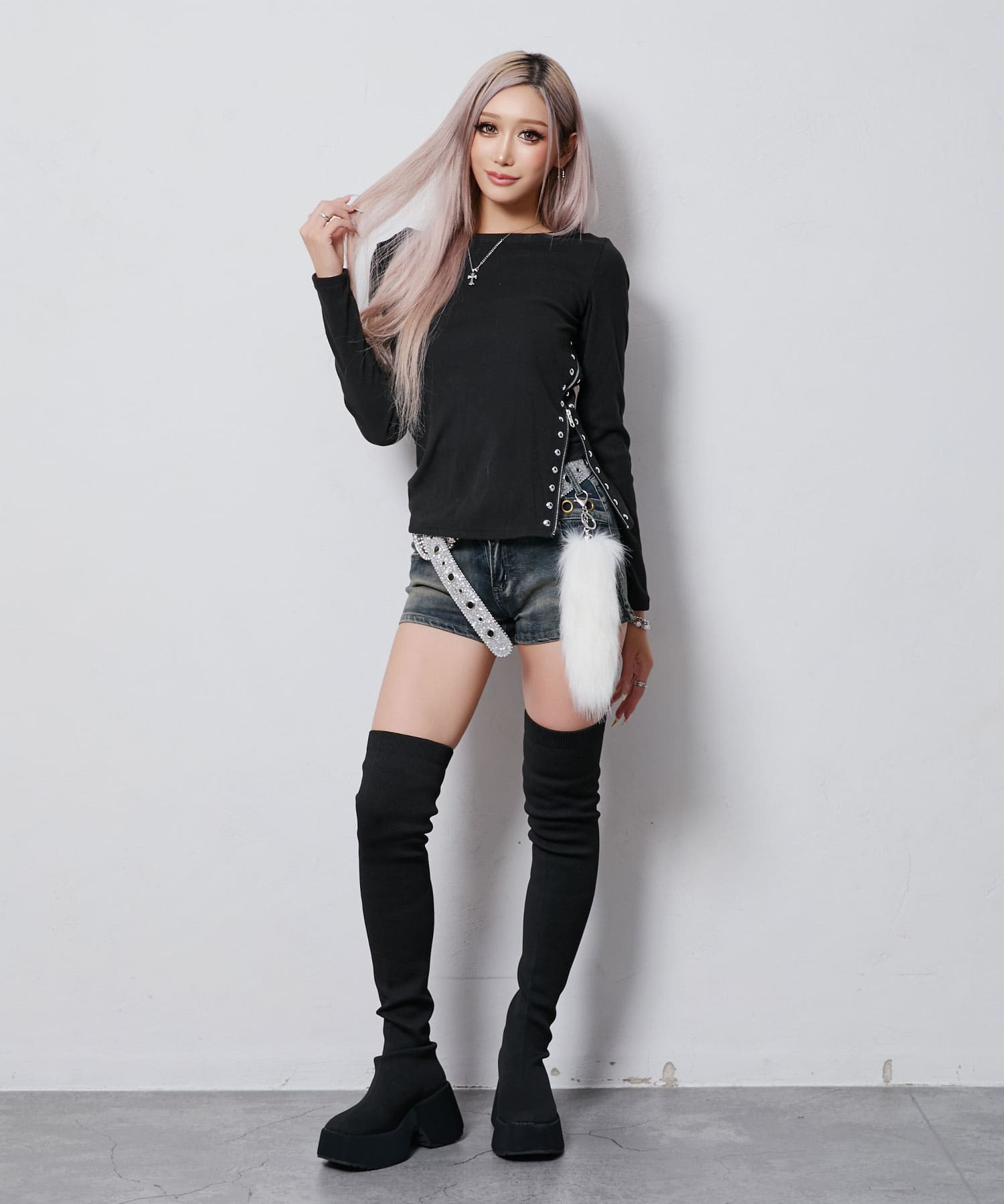 サイドZIP付きニットトップス | レディースギャルファッション通販